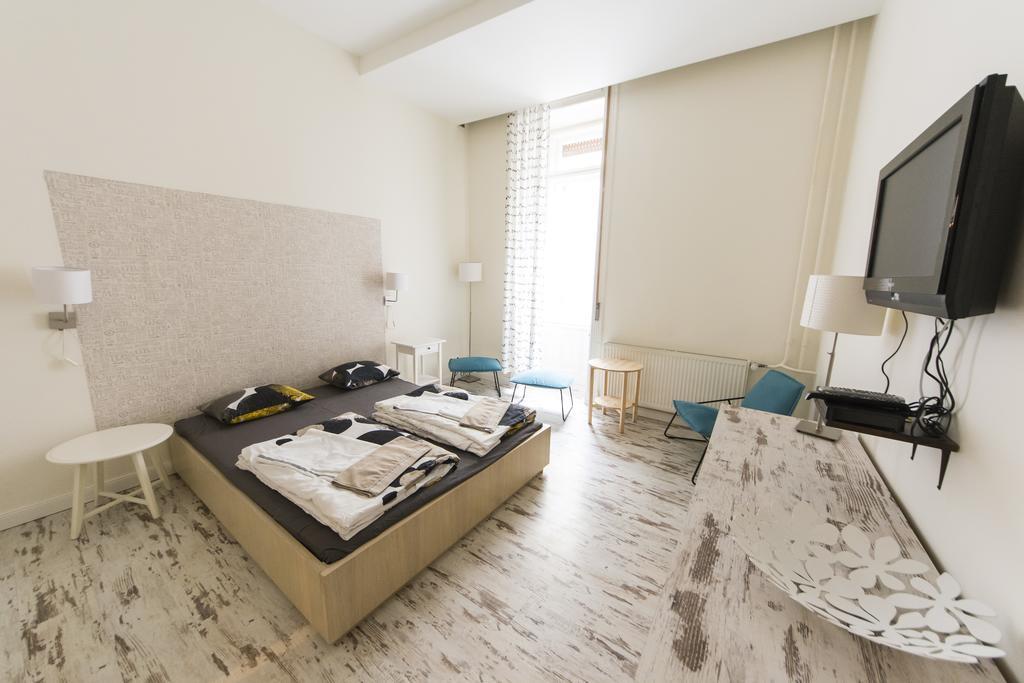 Central 5 Guest House Budapest Exterior photo